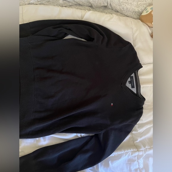 tommy hilfiger v cut sweatshirt/ sweater - Picture 1 of 2